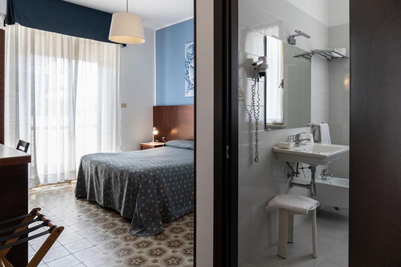 Hotel Mare Blu Francavilla Al Mare Eksteriør bilde