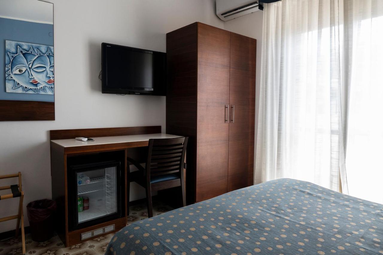 Hotel Mare Blu Francavilla Al Mare Eksteriør bilde
