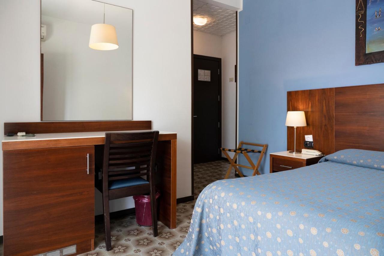 Hotel Mare Blu Francavilla Al Mare Eksteriør bilde